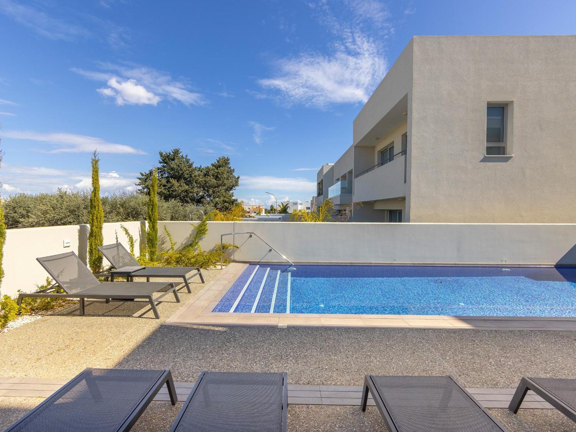 Mythical Resort By Karma Paralimni Luaran gambar